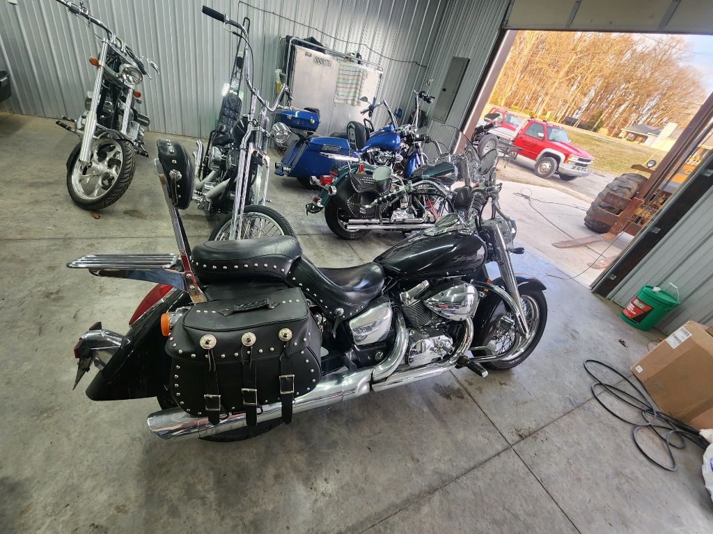 Honda Shadow Spirit 750  2004