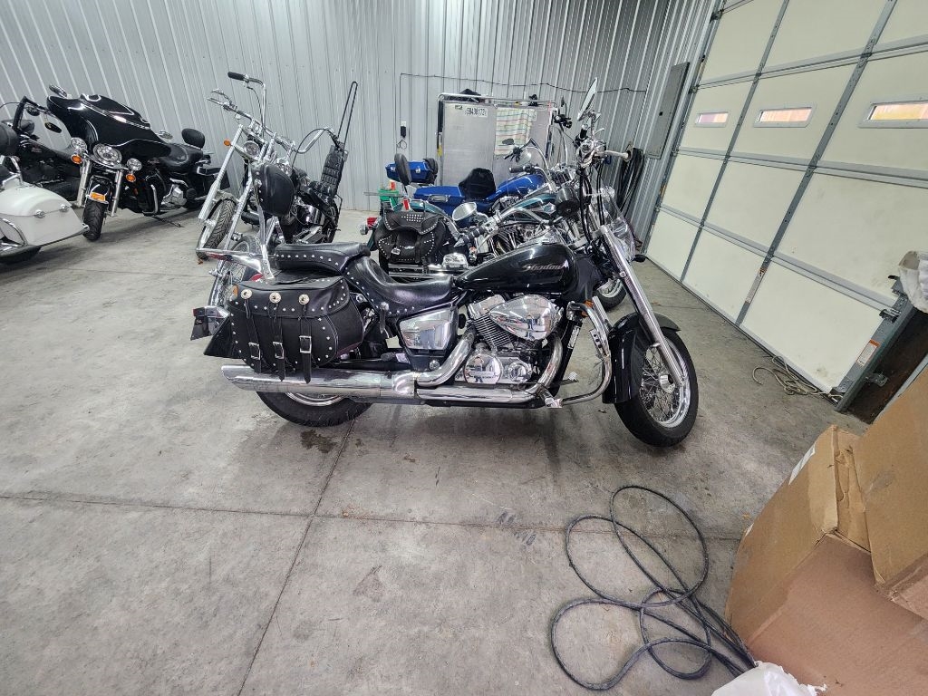 Honda Shadow Spirit 750  2004
