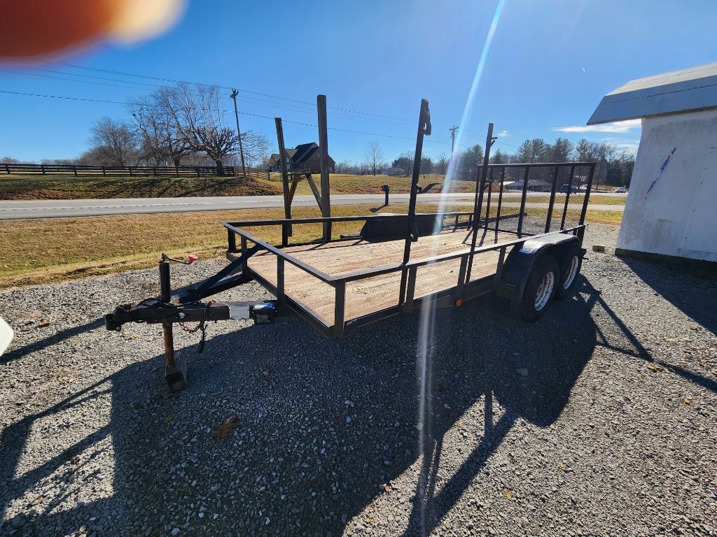 Utility Trailer Manufacturer Flat Bed  1998