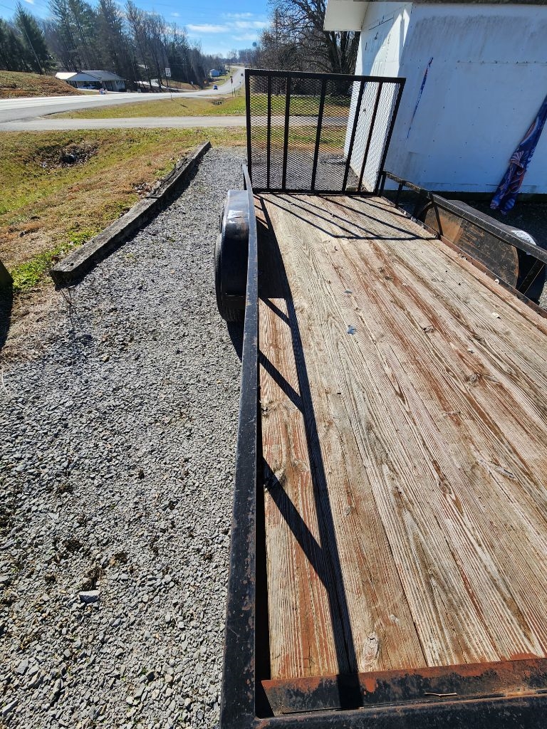 Utility Trailer Manufacturer Flat Bed  1998