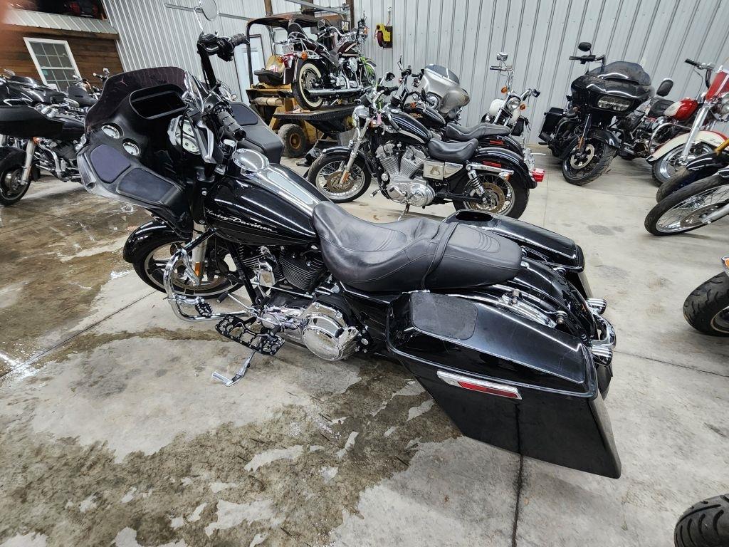 Harley-Davidson FLTRX  2010