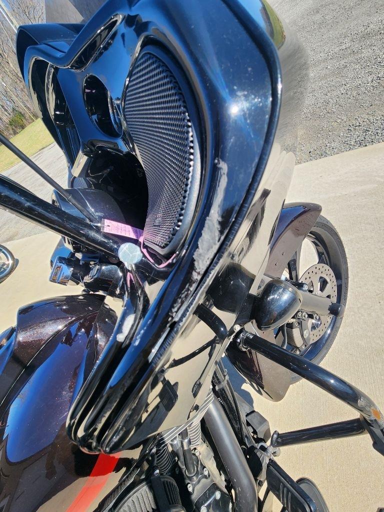 Harley-Davidson FLTRXS  2015