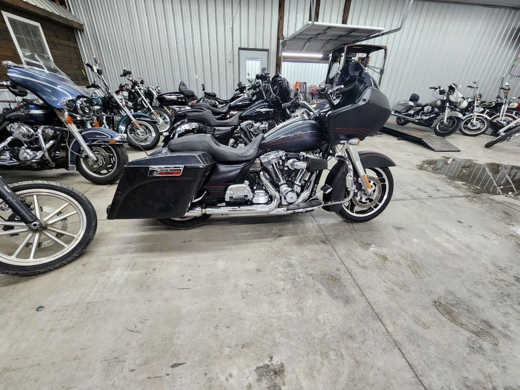 Harley-Davidson Road Glide Custom  2013