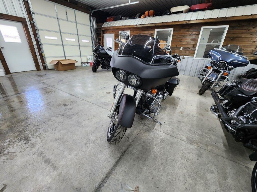 Harley-Davidson Road Glide Custom  2013