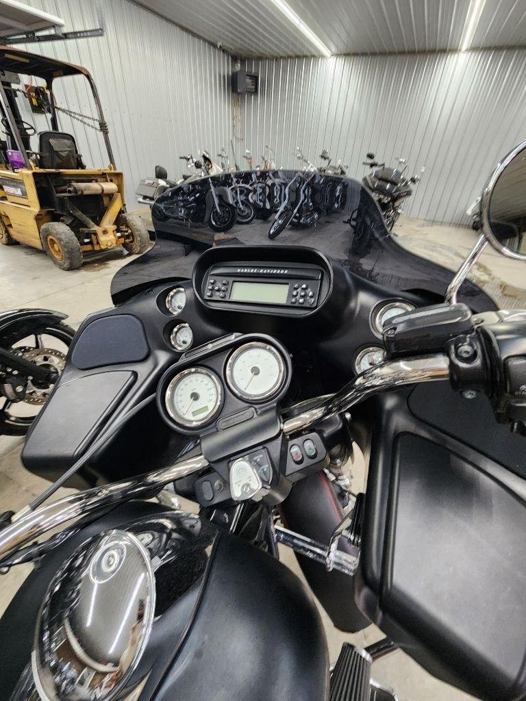 Harley-Davidson Road Glide Custom  2013