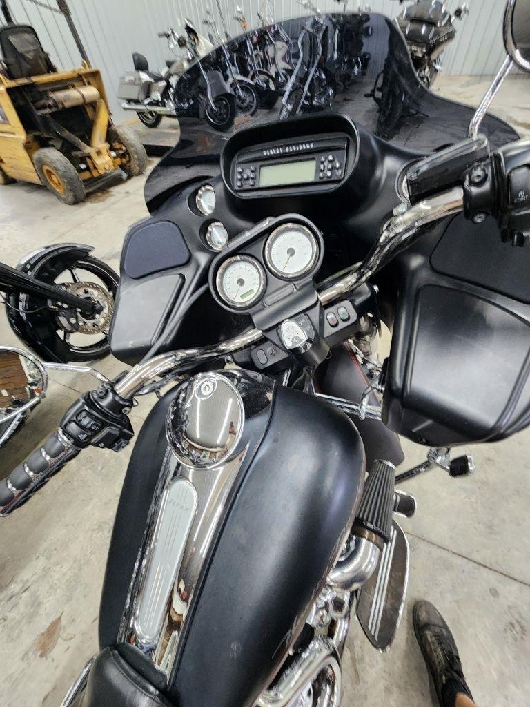 Harley-Davidson Road Glide Custom  2013