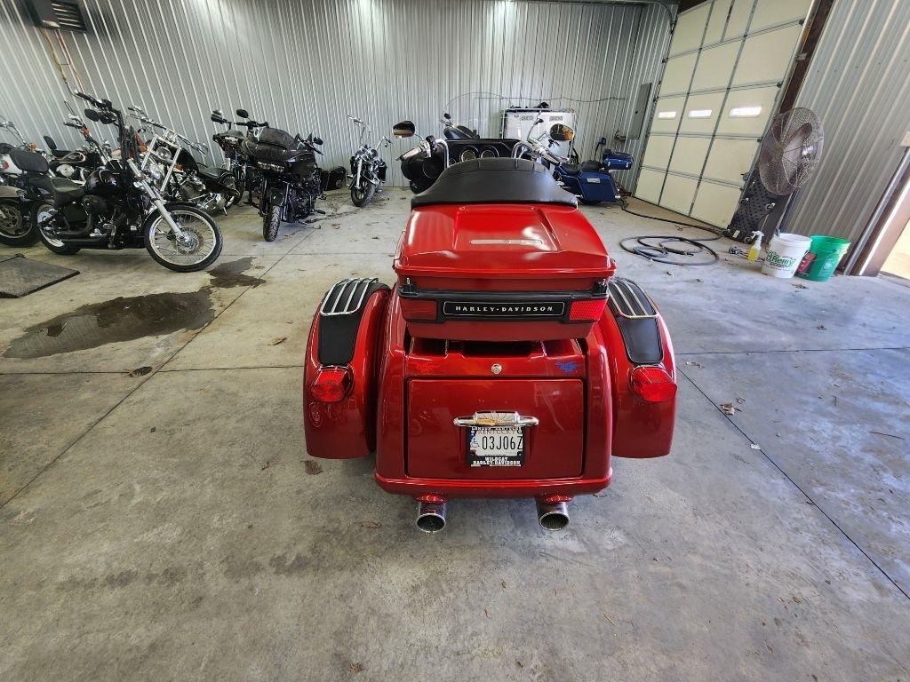 Harley-Davidson FLHTCUTG  2012