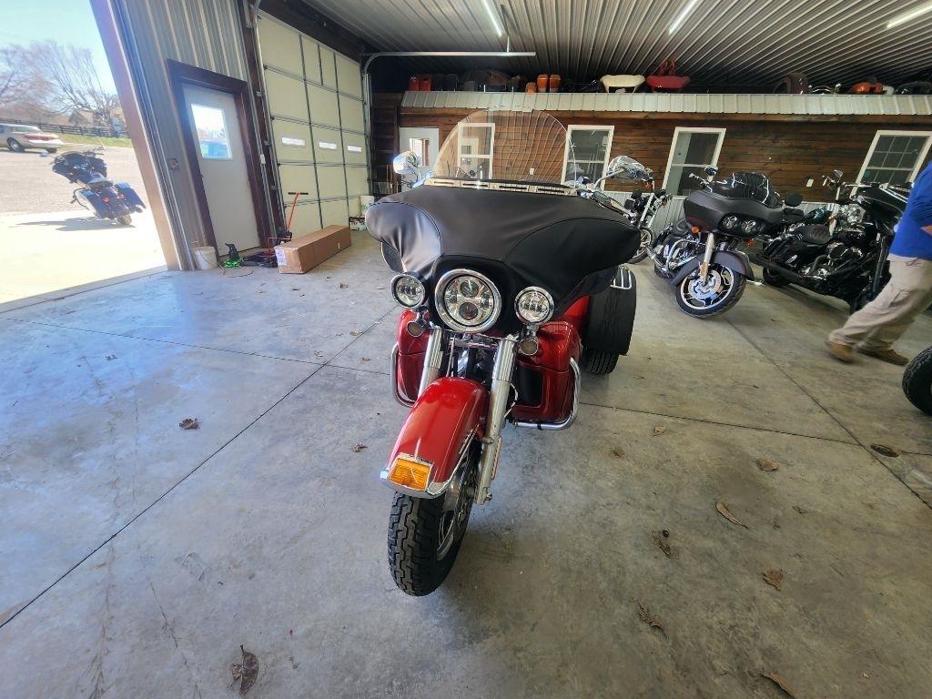 Harley-Davidson FLHTCUTG  2012