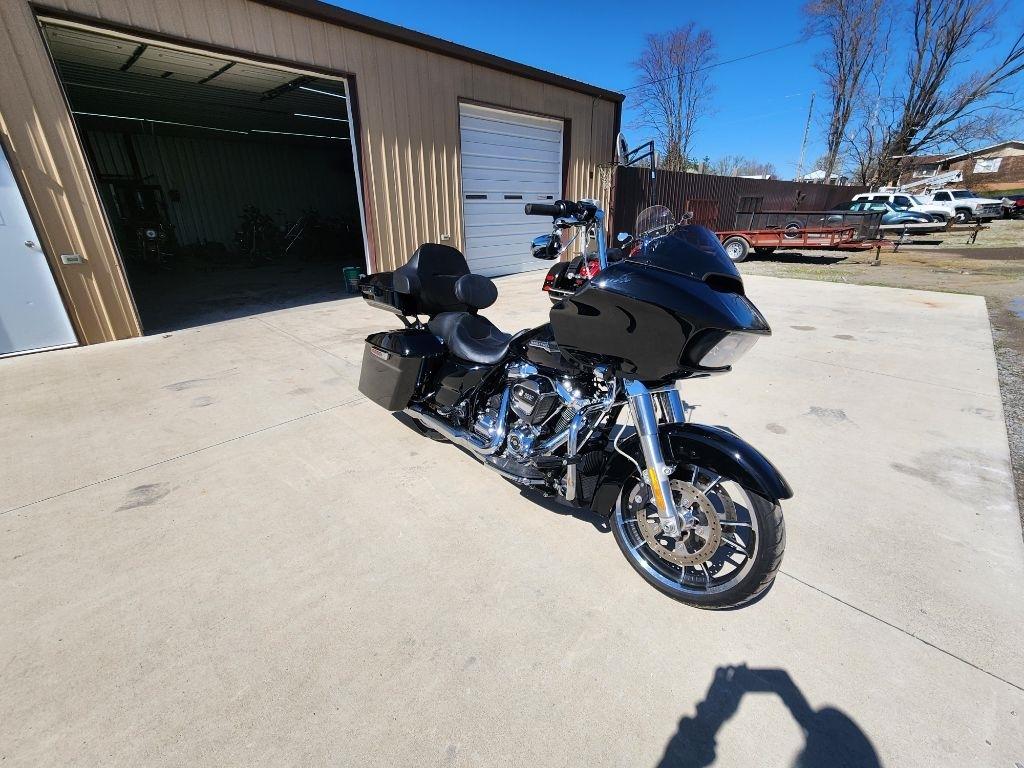 Harley-Davidson FLTRX  2023