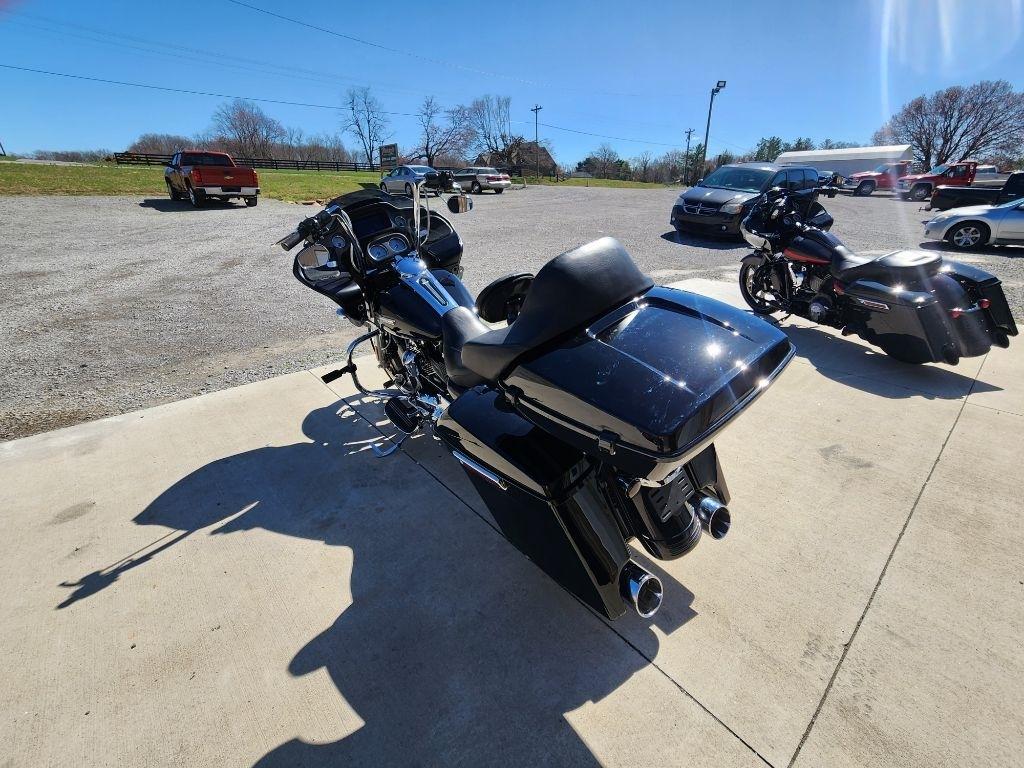 Harley-Davidson FLTRX  2023