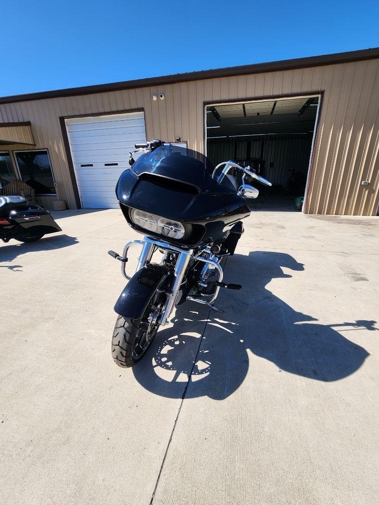 Harley-Davidson FLTRX  2023