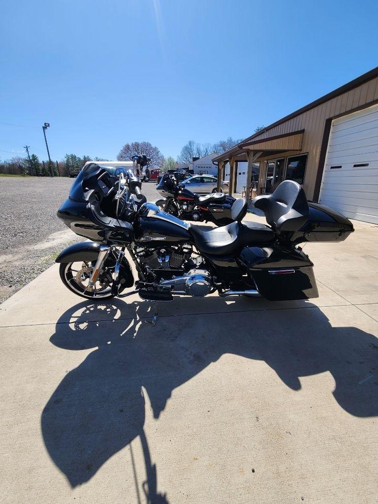 Harley-Davidson FLTRX  2023