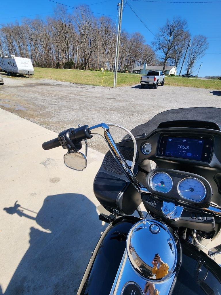 Harley-Davidson FLTRX  2023