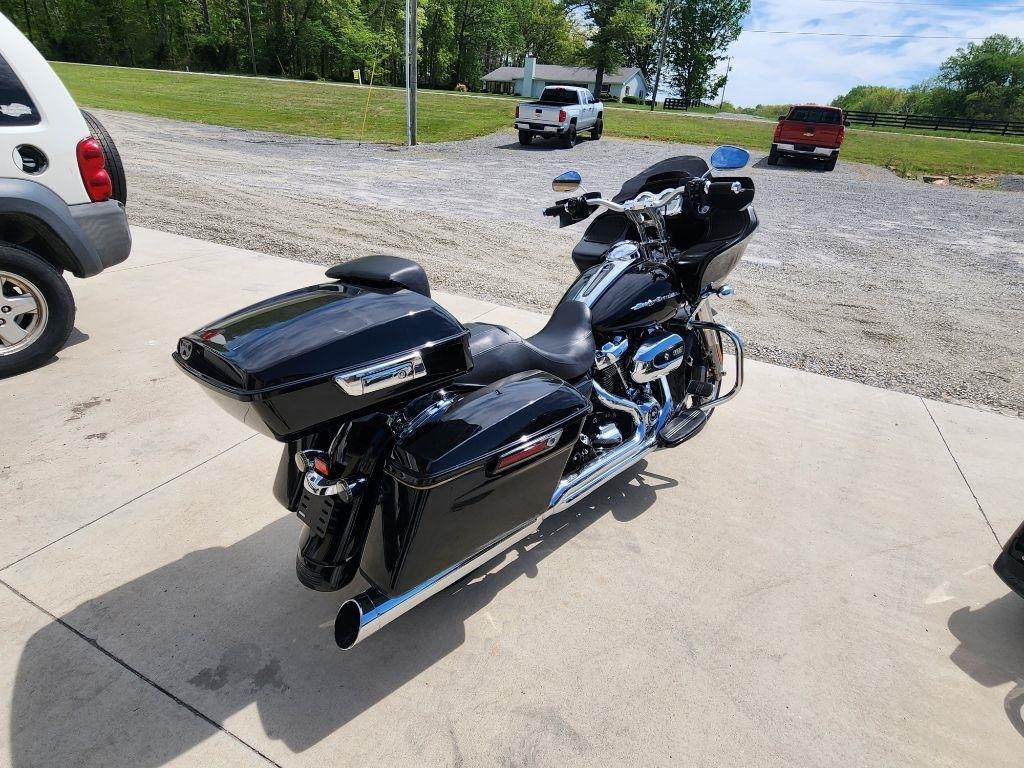 Harley-Davidson Road Glide  2019