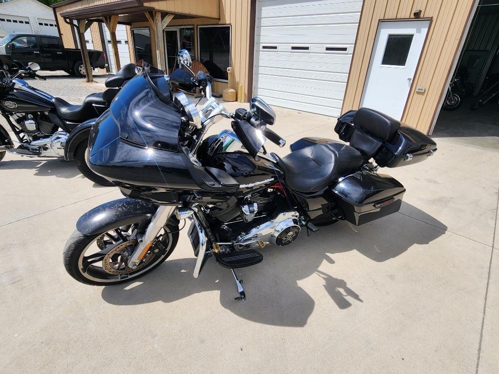 Harley-Davidson Road Glide  2019