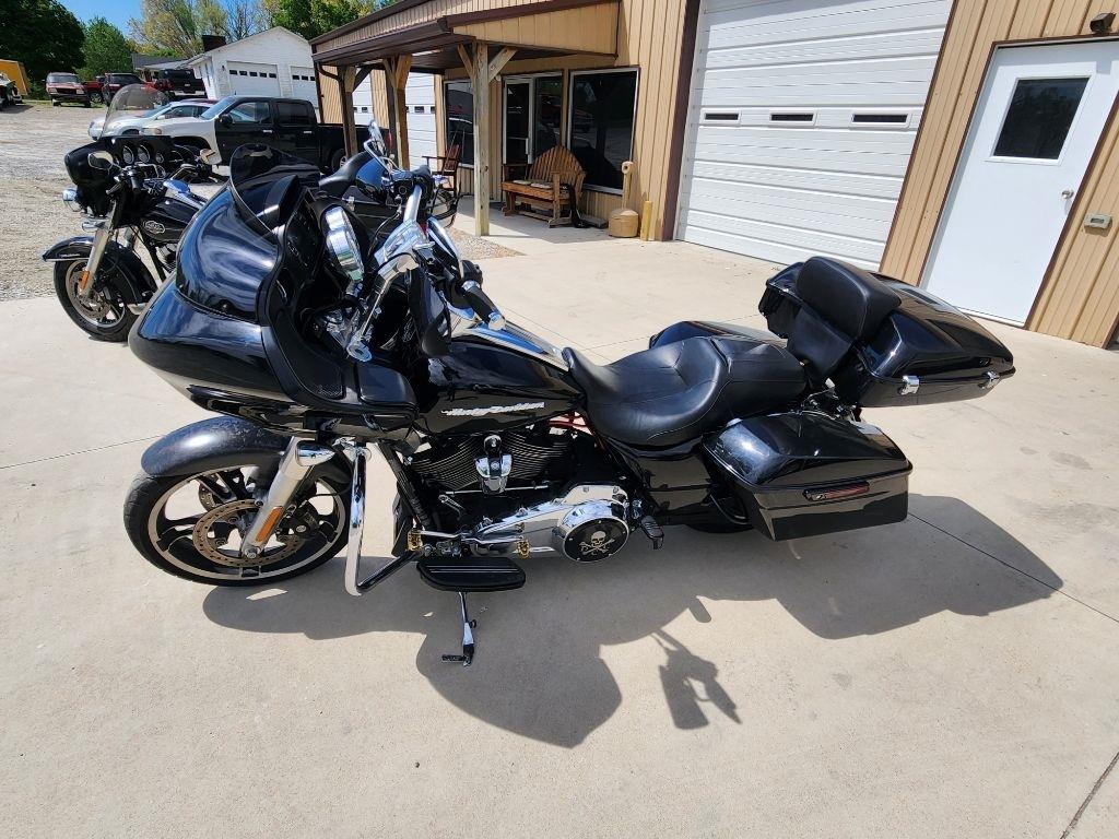 Harley-Davidson Road Glide  2019