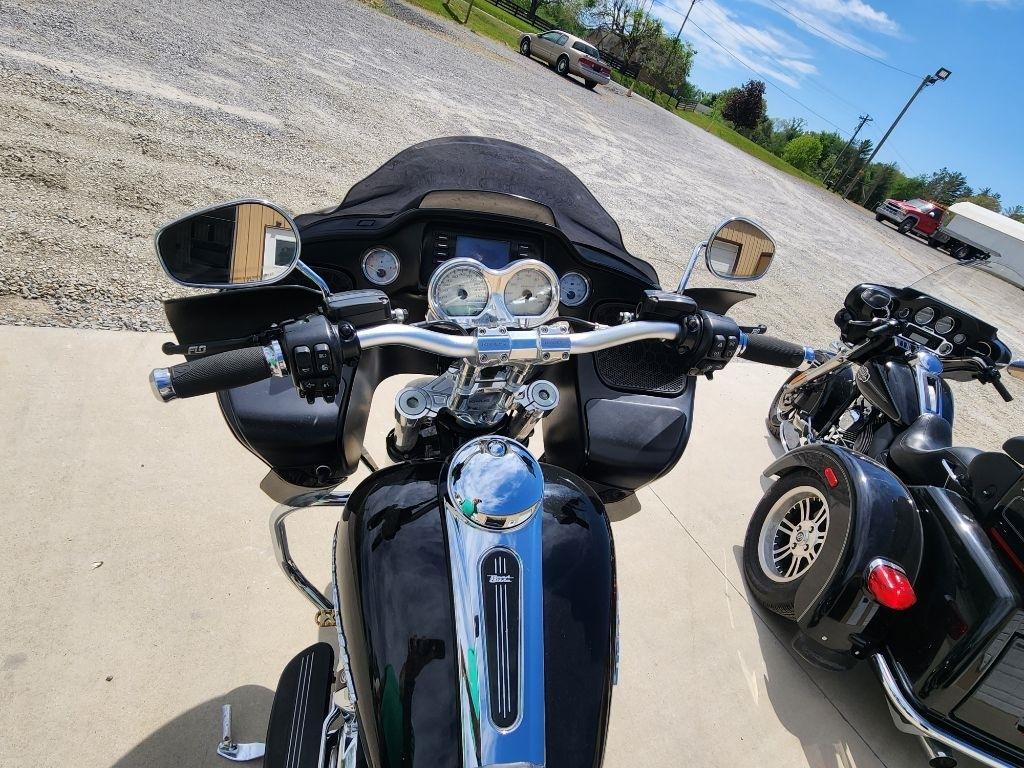 Harley-Davidson Road Glide  2019