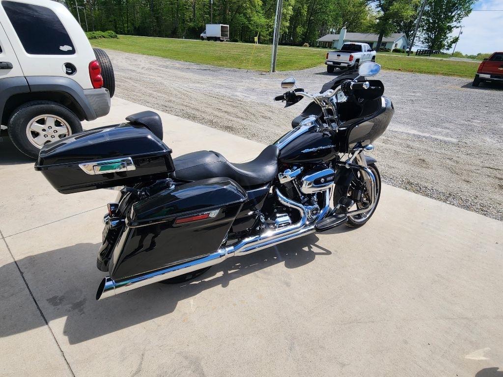 Harley-Davidson Road Glide  2019