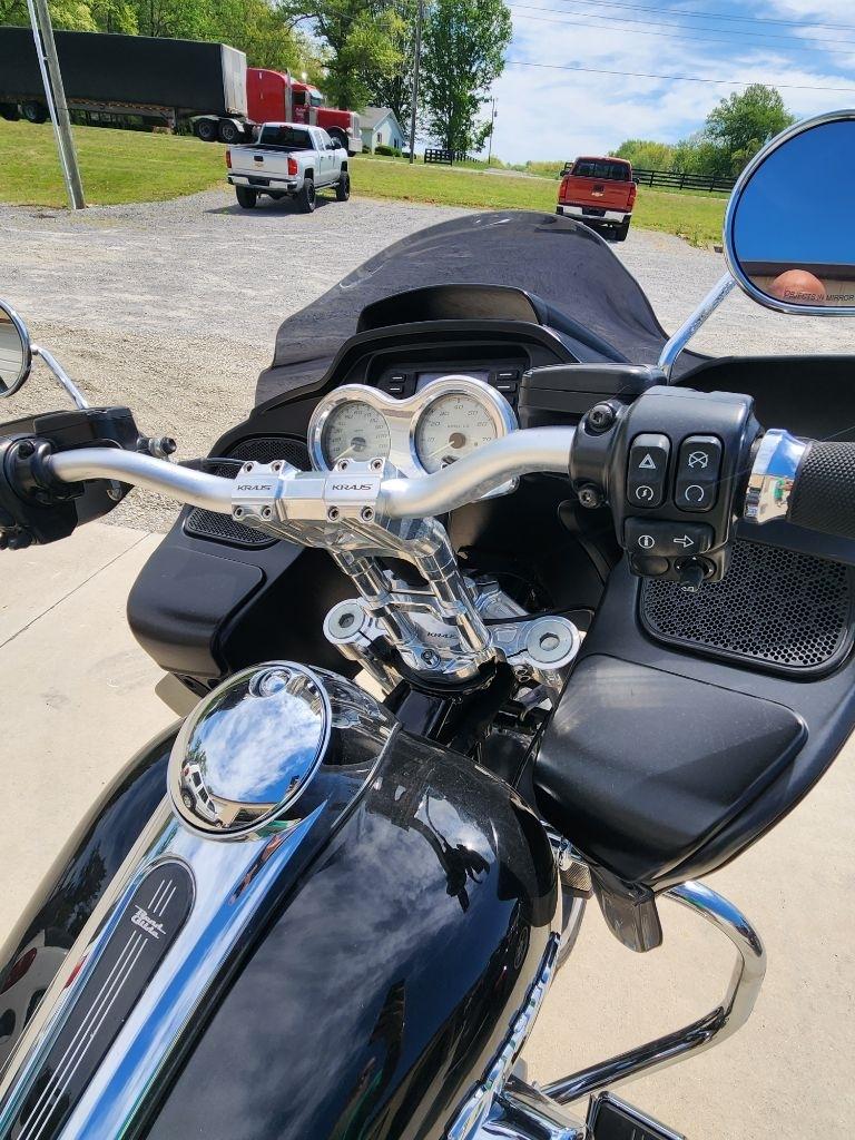 Harley-Davidson Road Glide  2019