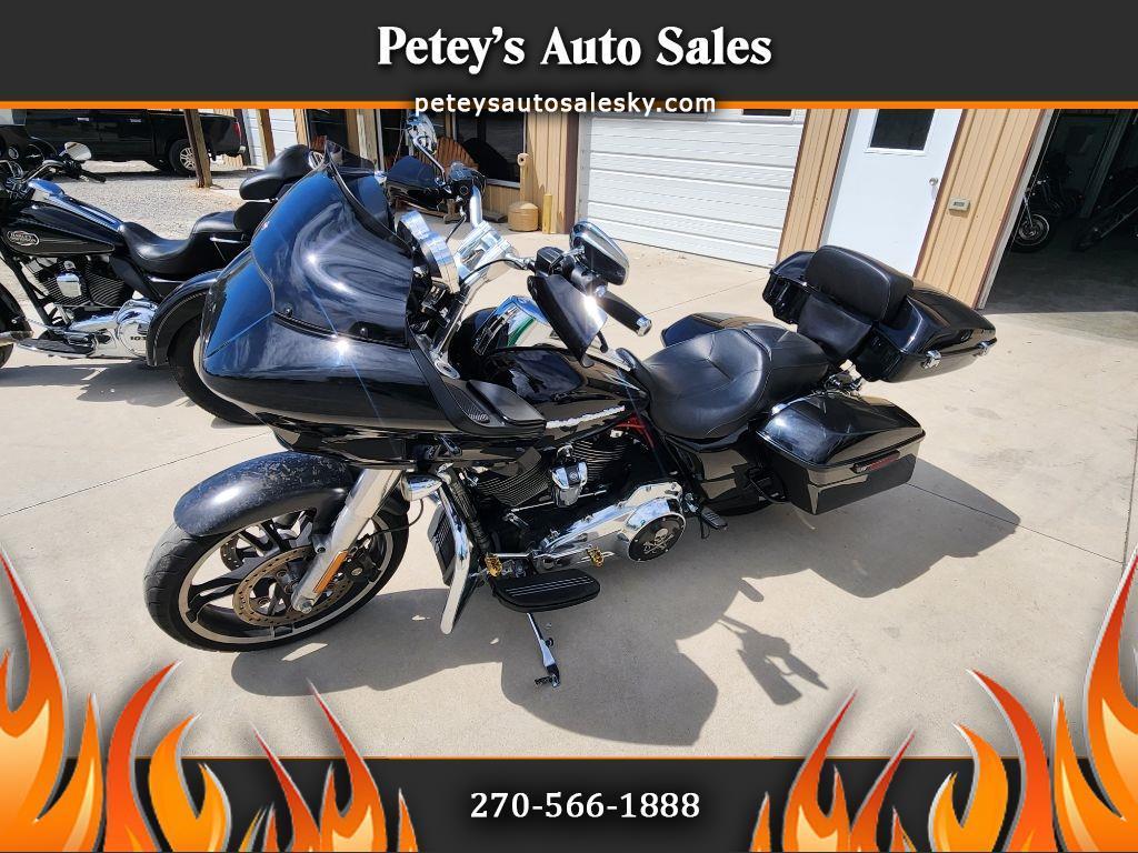 2019 Harley-Davidson Road Glide FLTRX