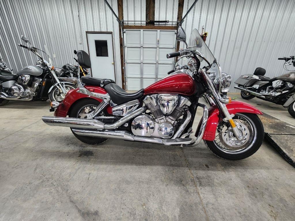 Honda VTX1300S  2004