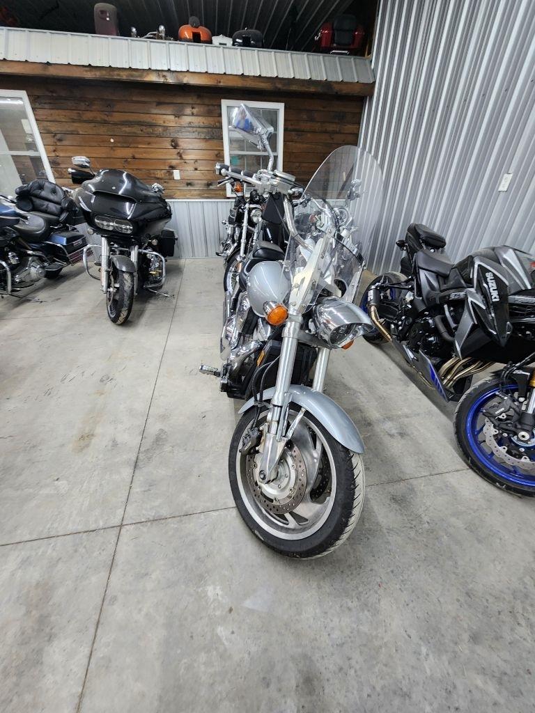 2002 Honda VTX1800C1 CRUISER