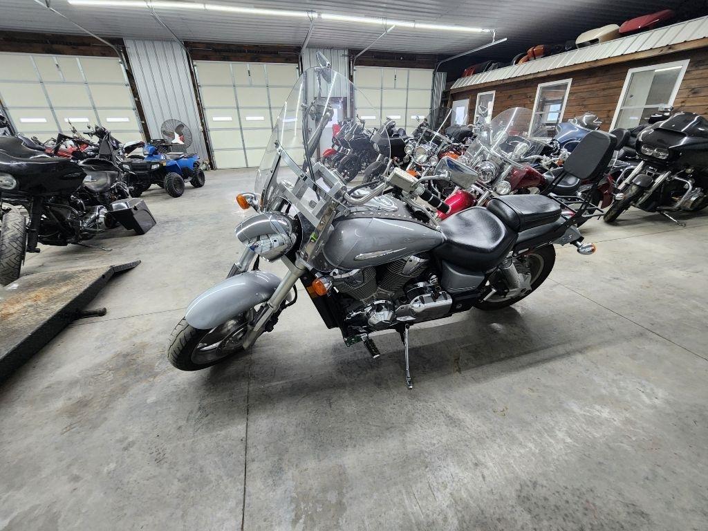 Honda VTX1800C1  2002