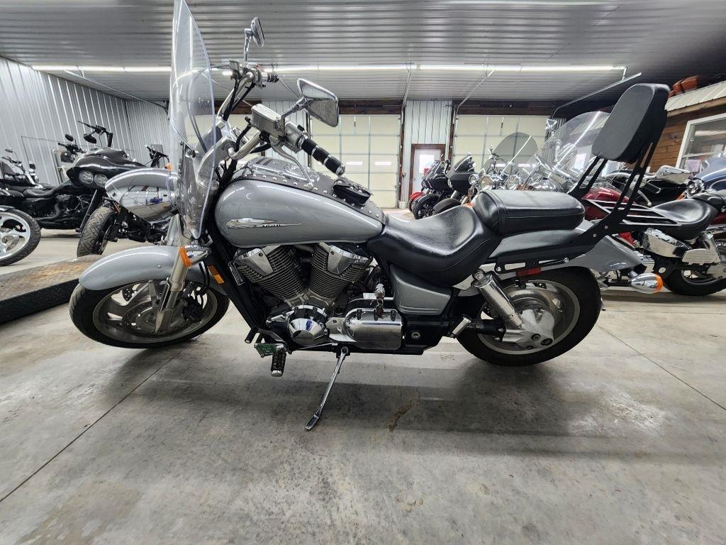 Honda VTX1800C1  2002
