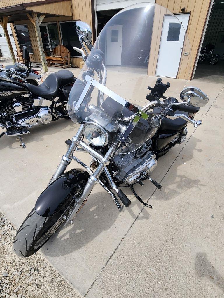 Harley-Davidson XL883  2016