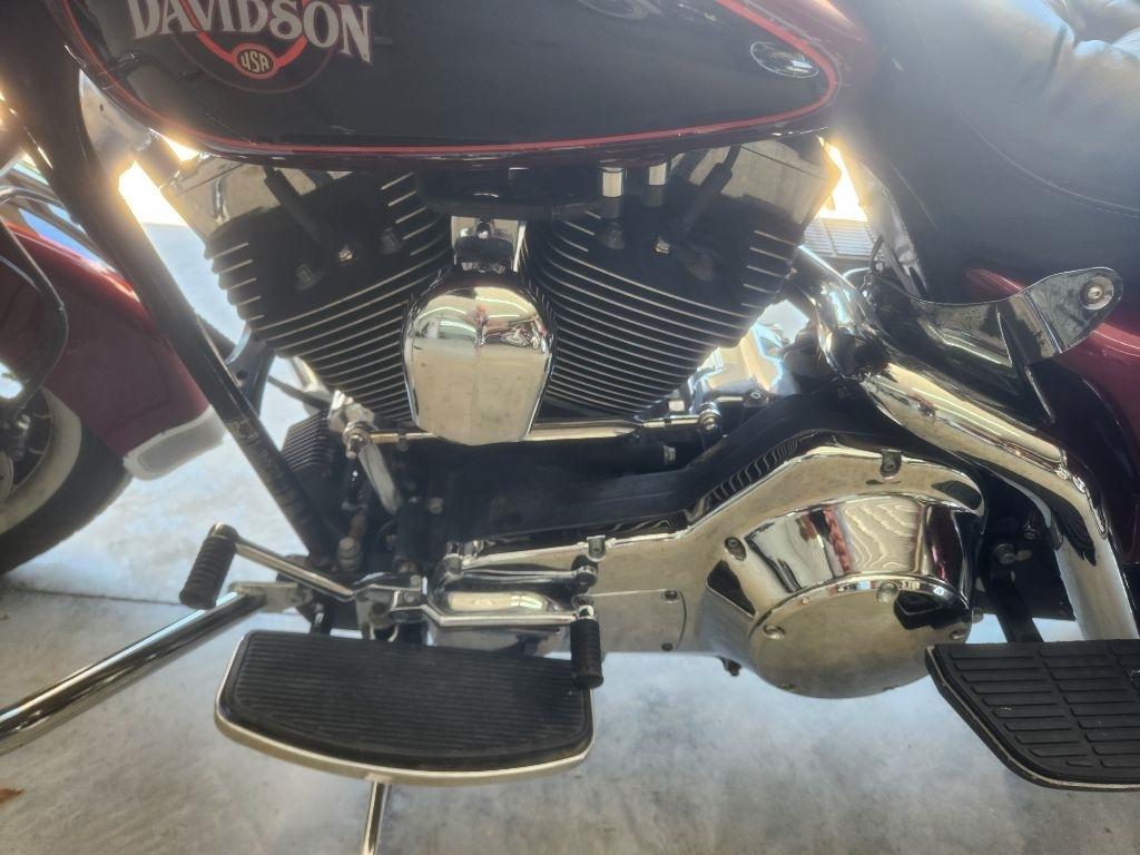 Harley-Davidson FLHTCI  2000