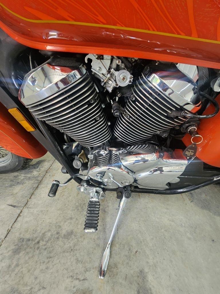 Honda Shadow Spirit 750  2003