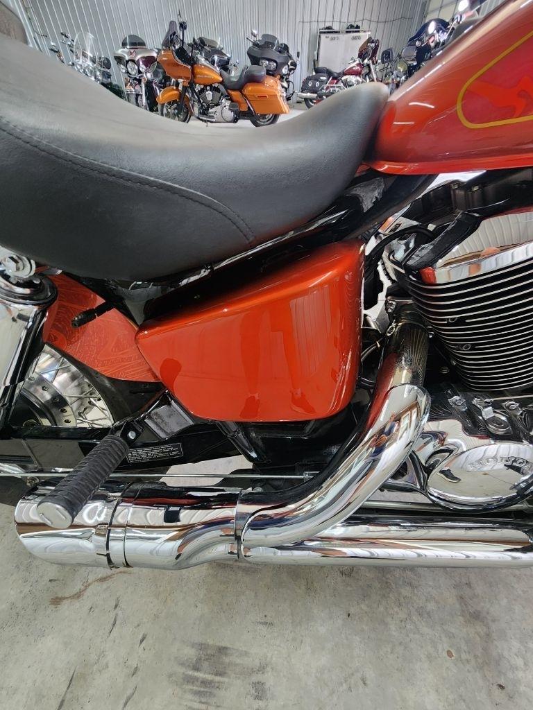 Honda Shadow Spirit 750  2003