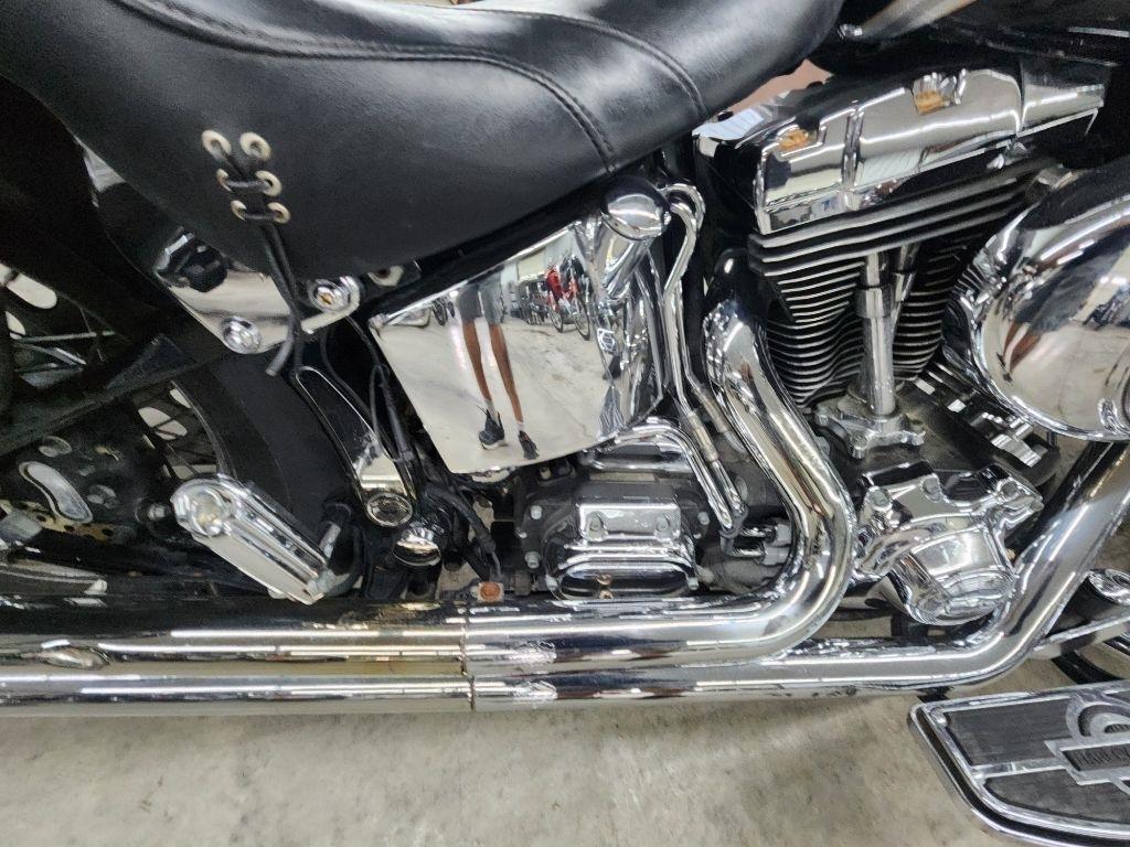 Harley-Davidson FLSTFI  2003