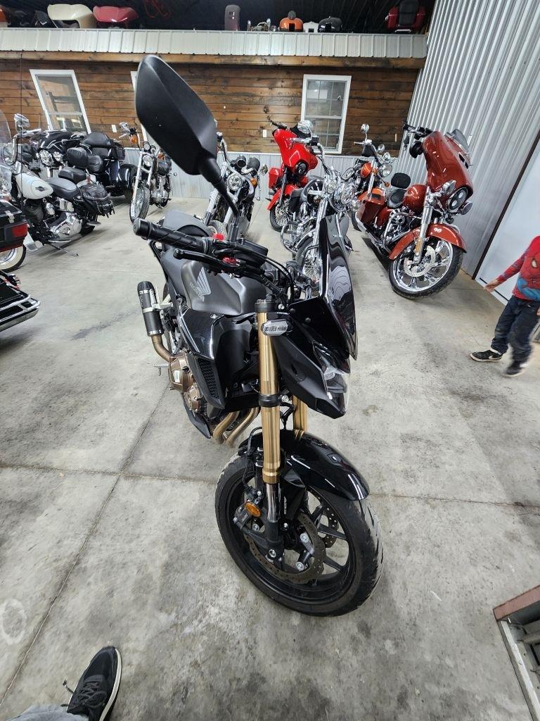 Honda CB500FA  2023