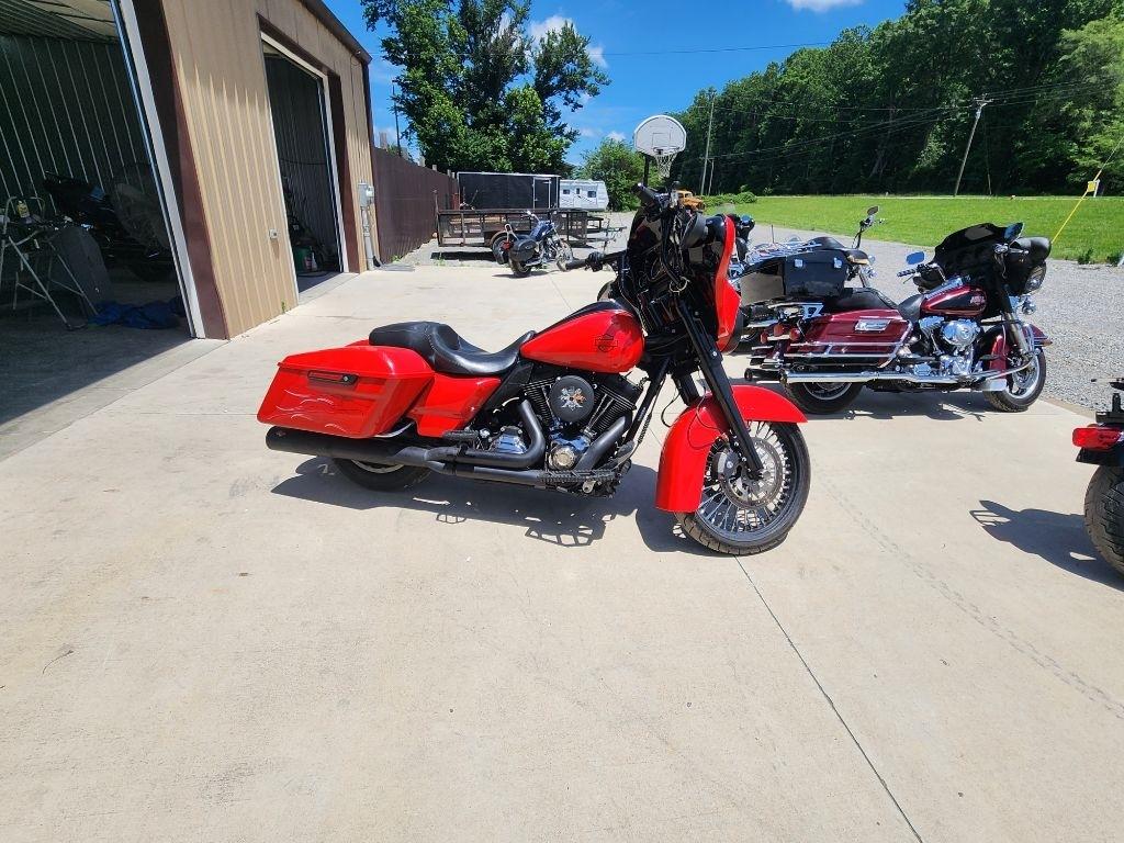 Harley-Davidson FLHX  2010