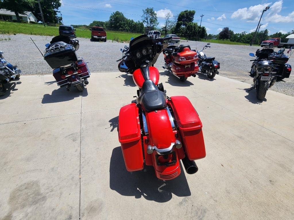 Harley-Davidson FLHX  2010