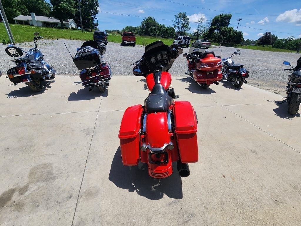 Harley-Davidson FLHX  2010