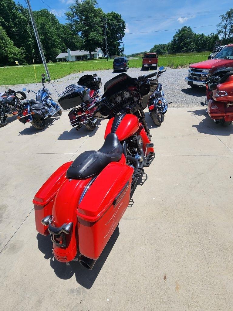 Harley-Davidson FLHX  2010