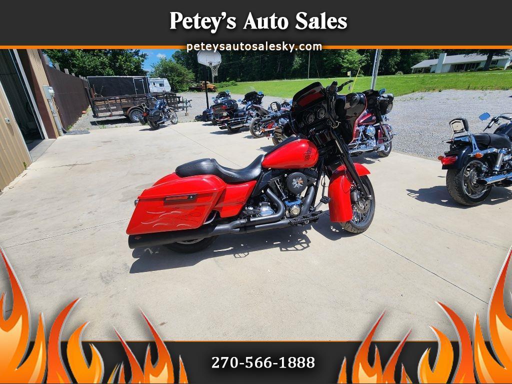 Harley-Davidson FLHX  2010