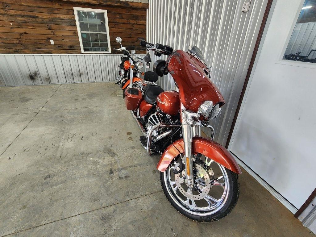 Harley-Davidson FLHX103  2015