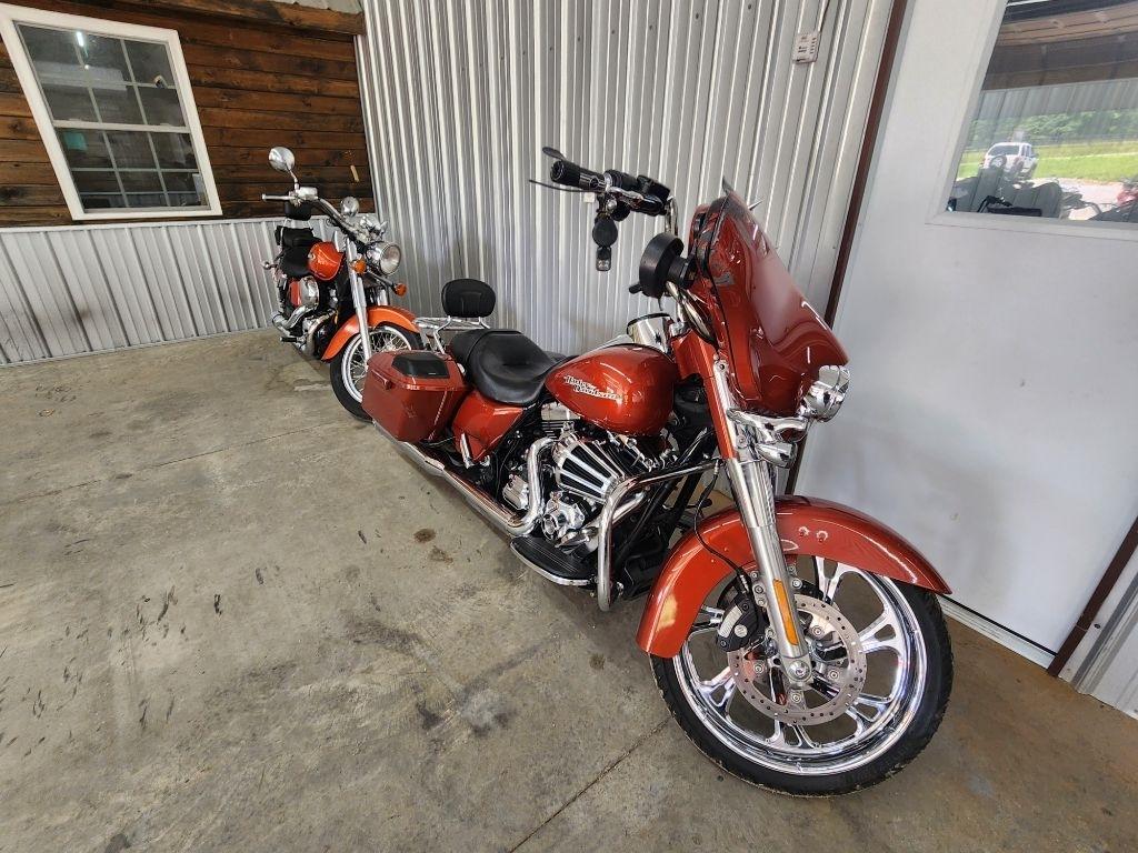 Harley-Davidson FLHX103  2015