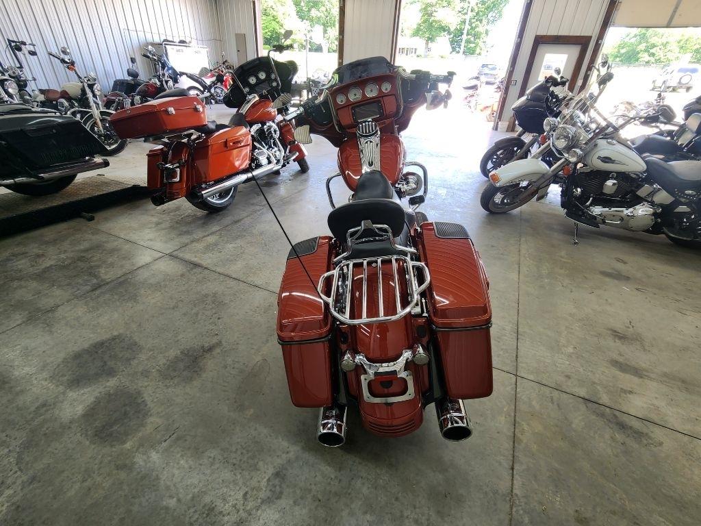 Harley-Davidson FLHX103  2015