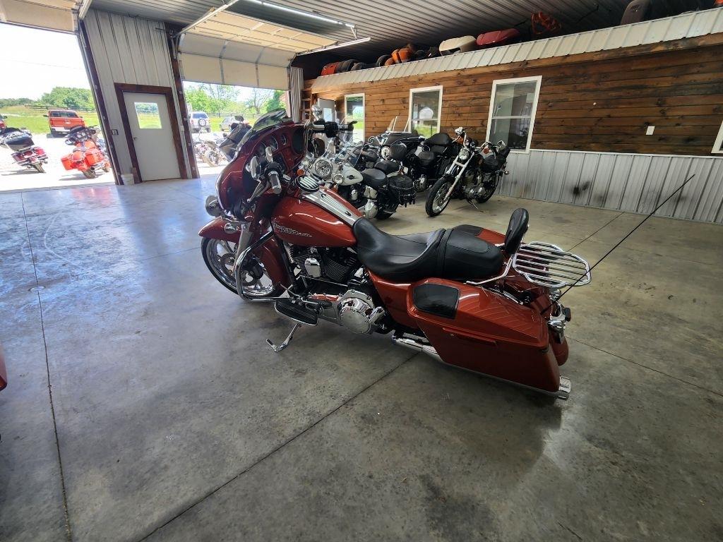 Harley-Davidson FLHX103  2015