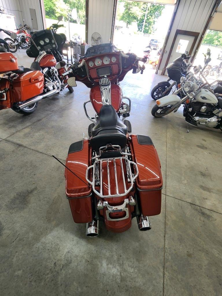 Harley-Davidson FLHX103  2015