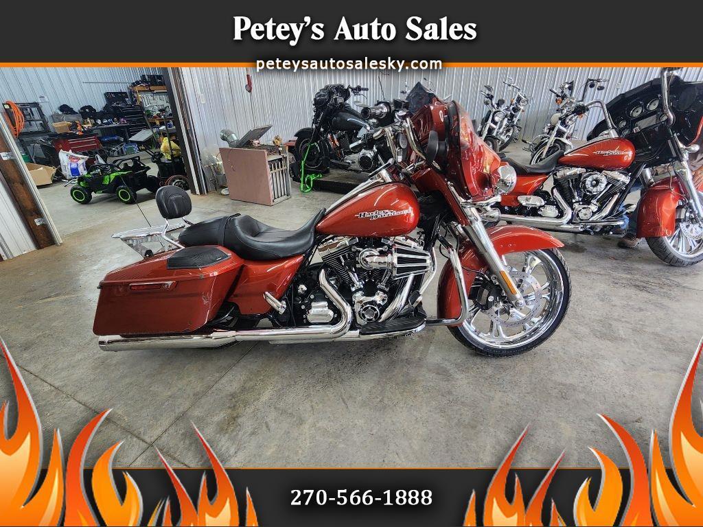 Harley-Davidson FLHX103  2015