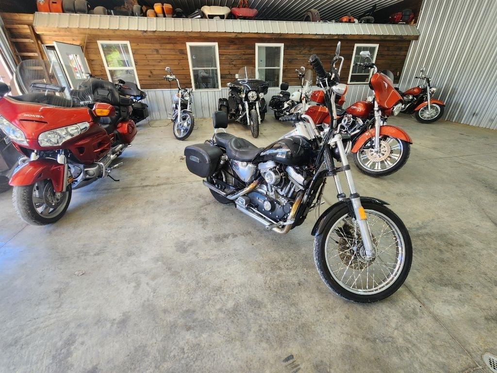 Harley-Davidson XL 883C  2001