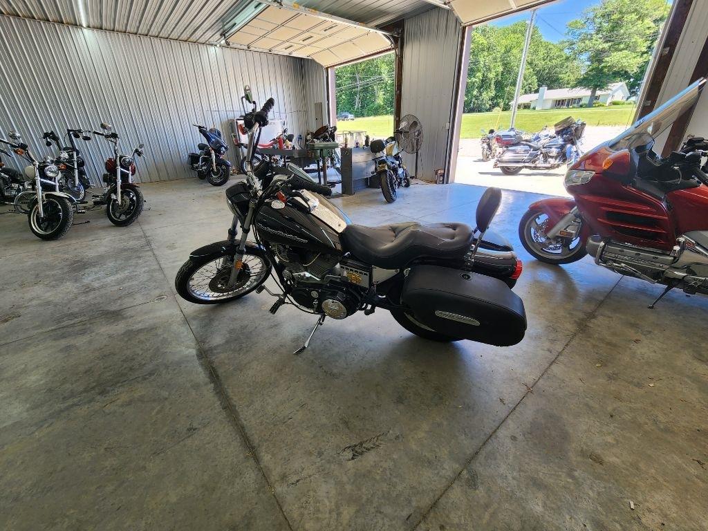 Harley-Davidson XL 883C  2001