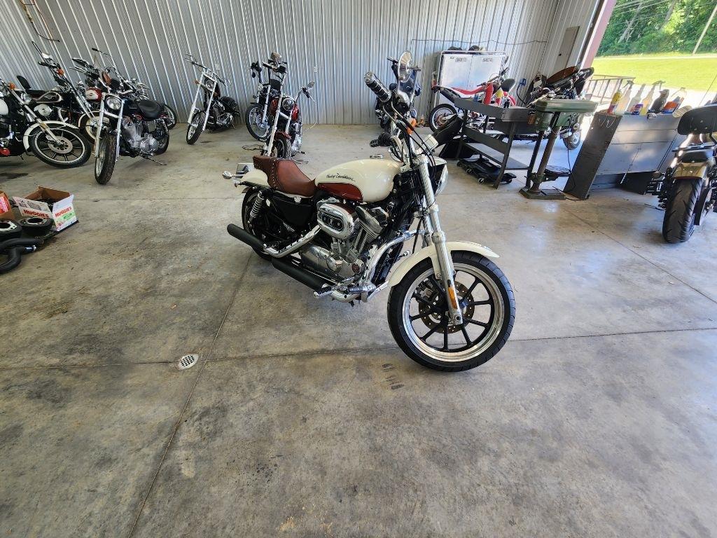 Harley-Davidson XL883L  2011