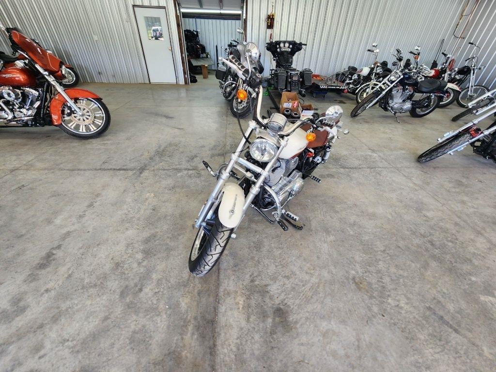 Harley-Davidson XL883L  2011