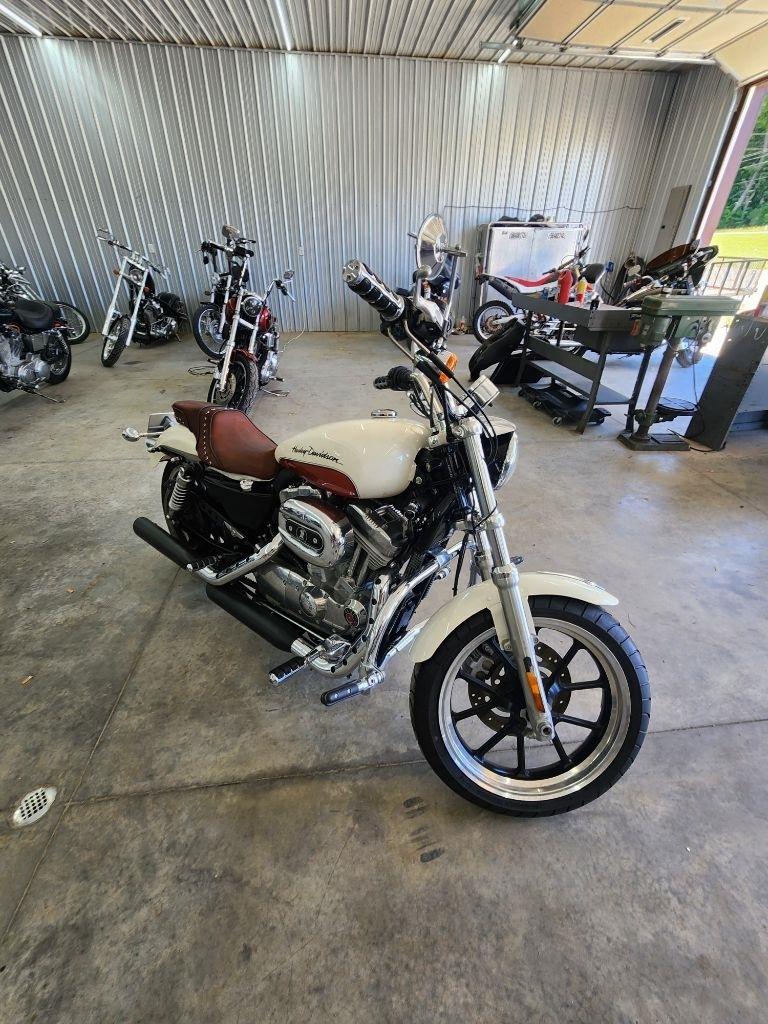 Harley-Davidson XL883L  2011